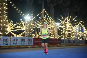 BIB: 000, 100
                            <button type="button" onclick="openModal(21555243)" class="btn btn-primary btn-sm float-right btn-popup" data-toggle="modal" data-target=".modal-high-quality">
                        <i class="fas fa-shopping-cart"></i> Add to Cart
                    </button>
                                            <button type="button" onclick="isThisMe(21555243, true)" class="btn btn-success btn-sm float-right btn-popup btn-isme hidden" data-toggle="tooltip" data-placement="bottom" title="นี่คือรูปของคุณใช่ไหม คลิกที่นี่เพื่อเอาเข้าอัลบั้ม">
                        <i class="fas fa-plus"></i> Add to album
                    </button>
                    <button type="button" onclick="isThisMe(21555243, false)" class="btn btn-warning btn-sm float-right btn-popup btn-isnotme hidden">
                        <i class="fas fa-ban"></i> Remove from album
                    </button>